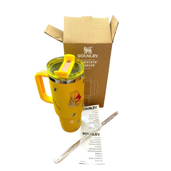 Stanley 40oz Quencher H2.0 Winnie the Pooh Themed Yellow Tumbler NWT - Picture 2 of 8